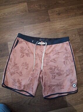 Vuori Men's Coral Pink Floral Board Shorts with Navy Trim